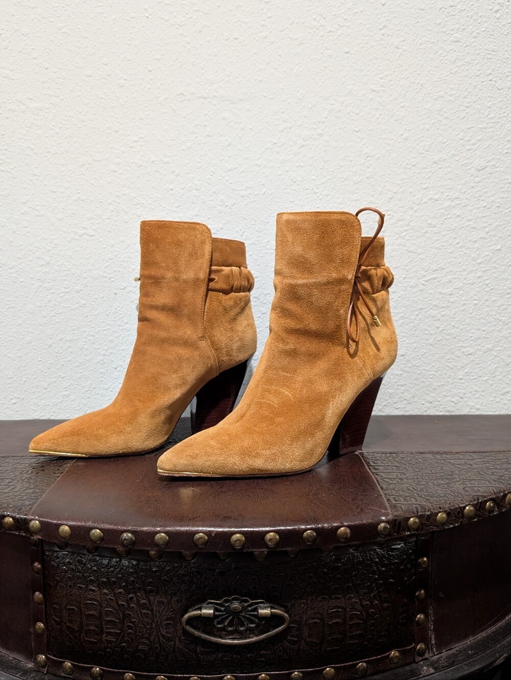 Tory Burch Camel Brown Suede Lila Pointed Toe Heeled Ankle Boots Size 9M